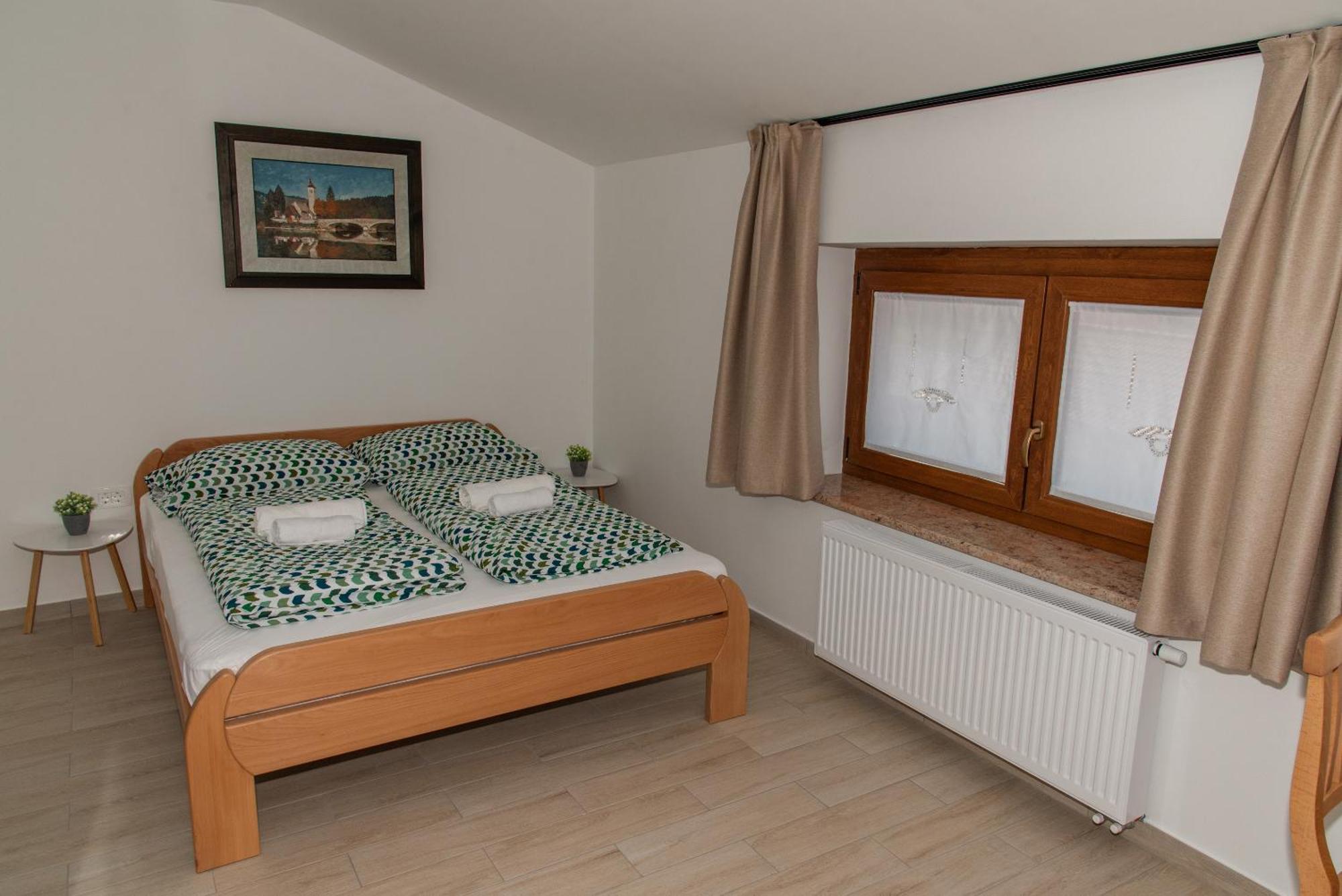Apartmaji Tinta Kanal Exteriör bild
