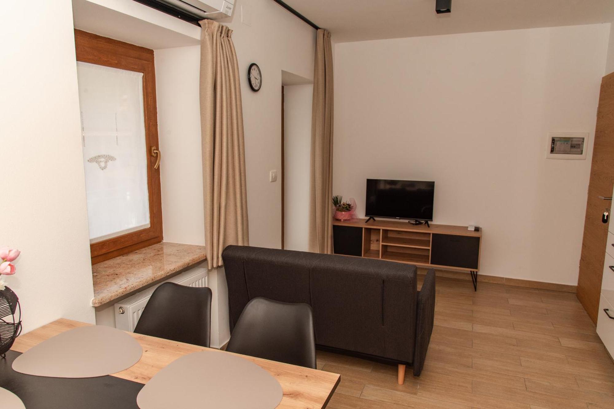 Apartmaji Tinta Kanal Exteriör bild