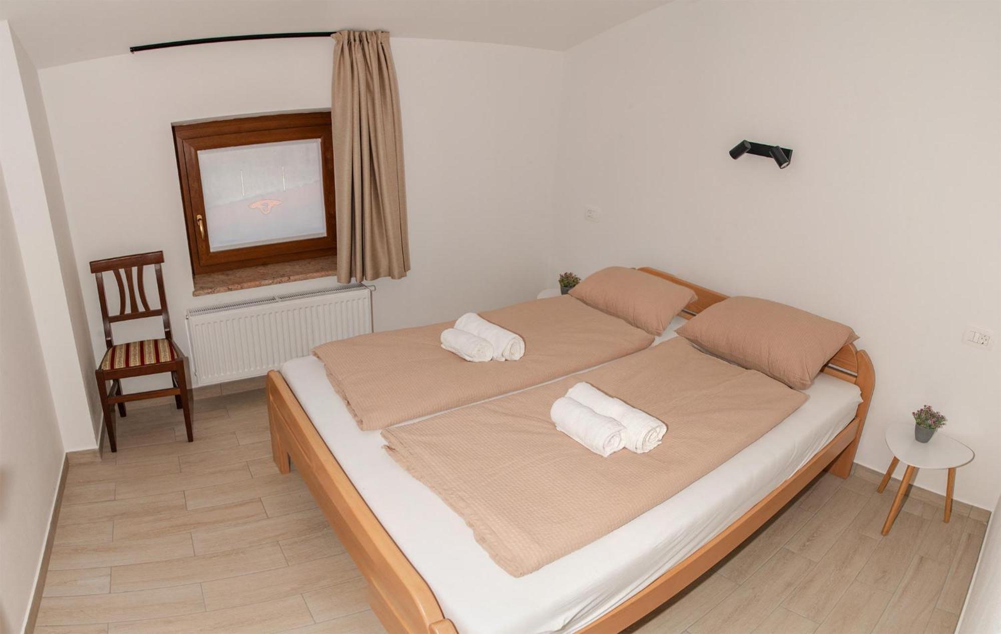 Apartmaji Tinta Kanal Exteriör bild